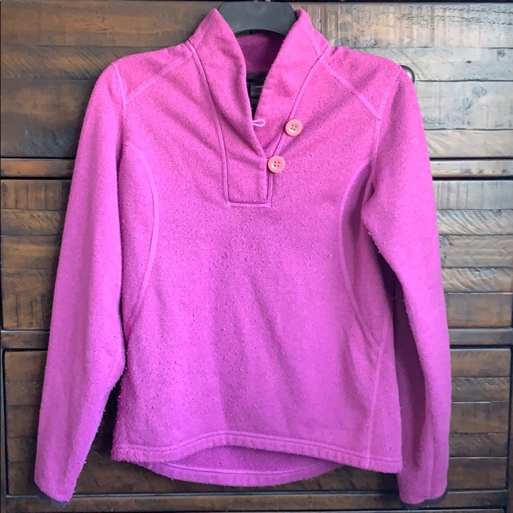 North Face sweatshirt